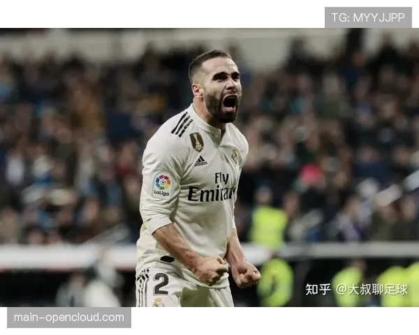 官方：皇马与卡瓦哈尔续约一年，含一年可选条款